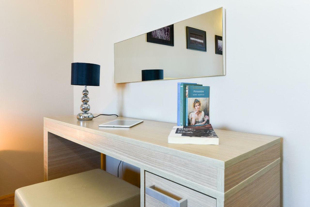 Cecilia Apartments Lun  Bagian luar foto